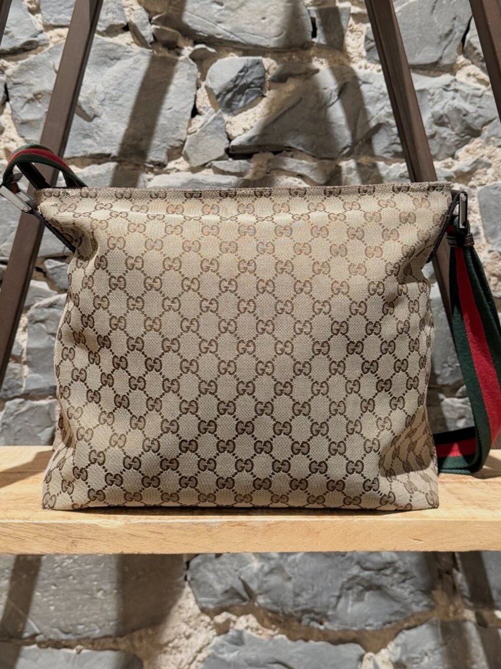 Gucci Beige GG Canvas Sherry Line Messenger Bag - Picture 3 of 15